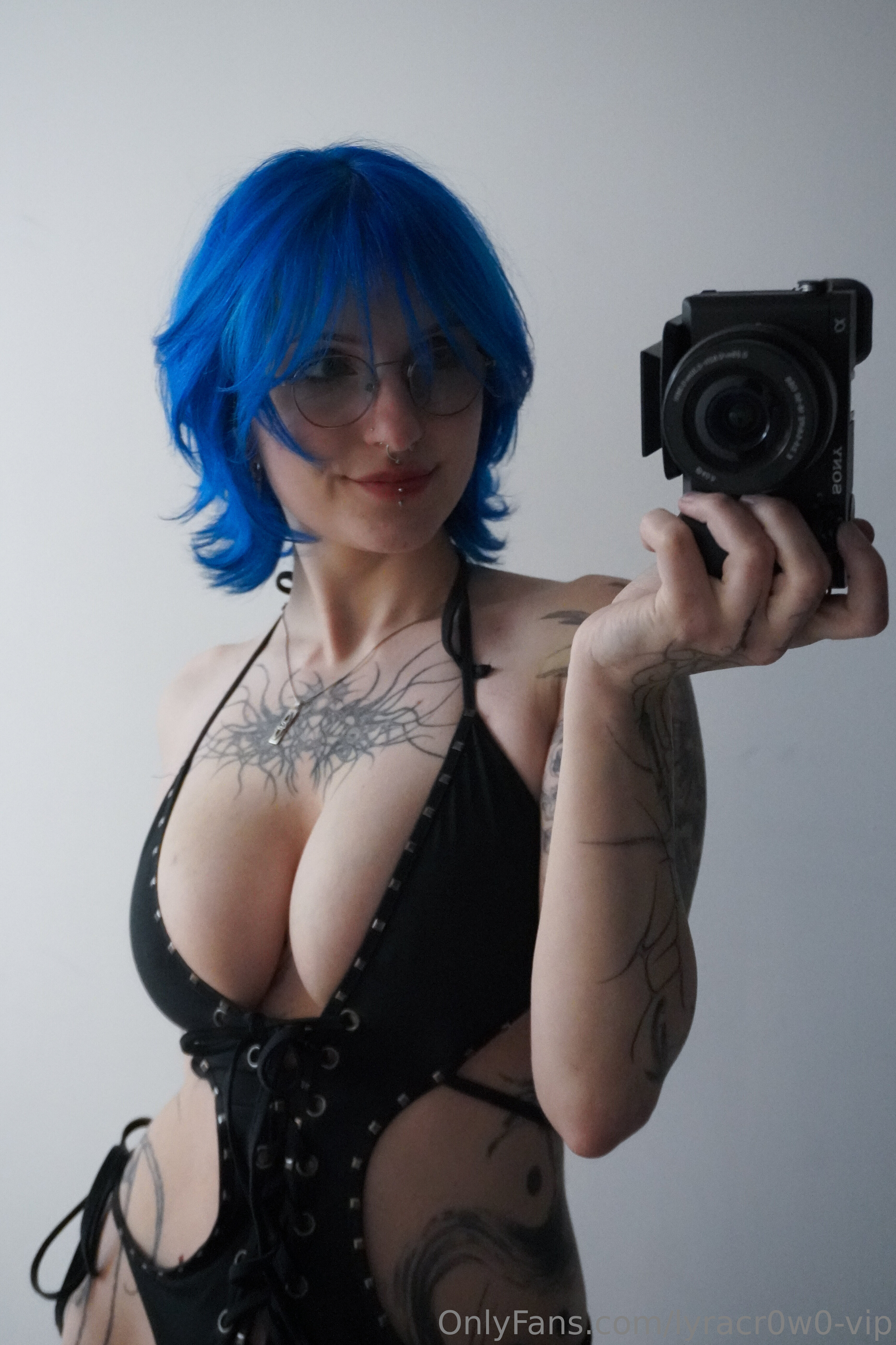 Lyra Crow | lyracr0w0 OnlyFans Nude Leaks photo leak 606 of 876