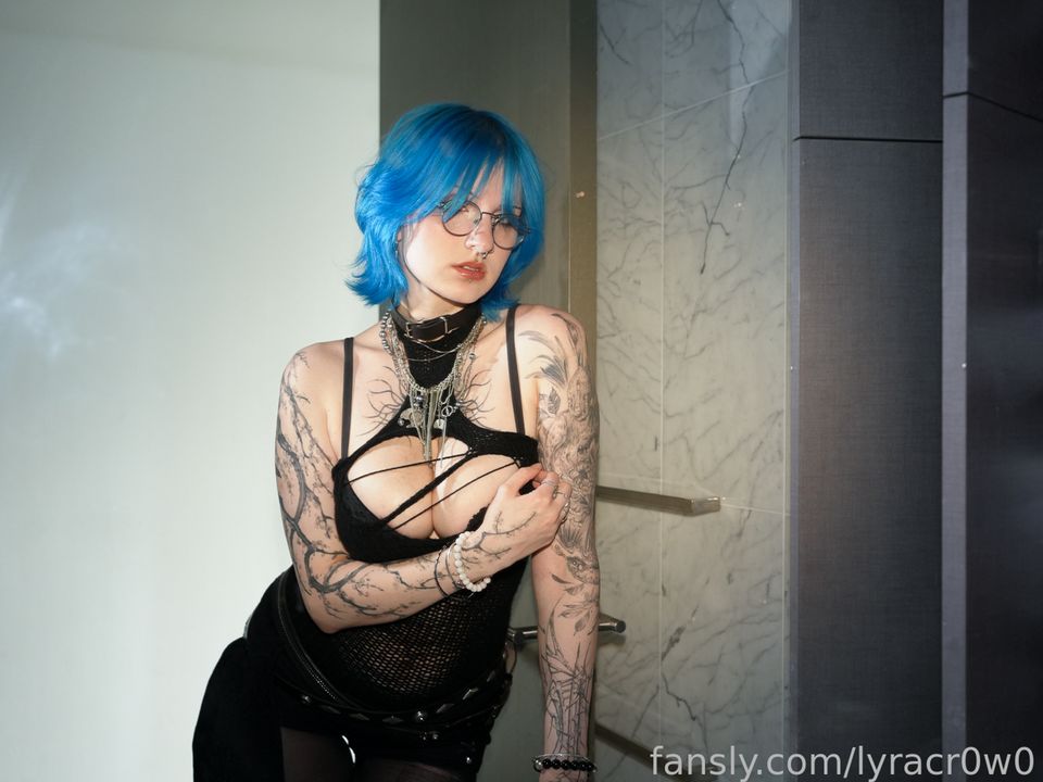 Lyra Crow | lyracr0w0 OnlyFans Nude Leaks photo leak 703 of 876