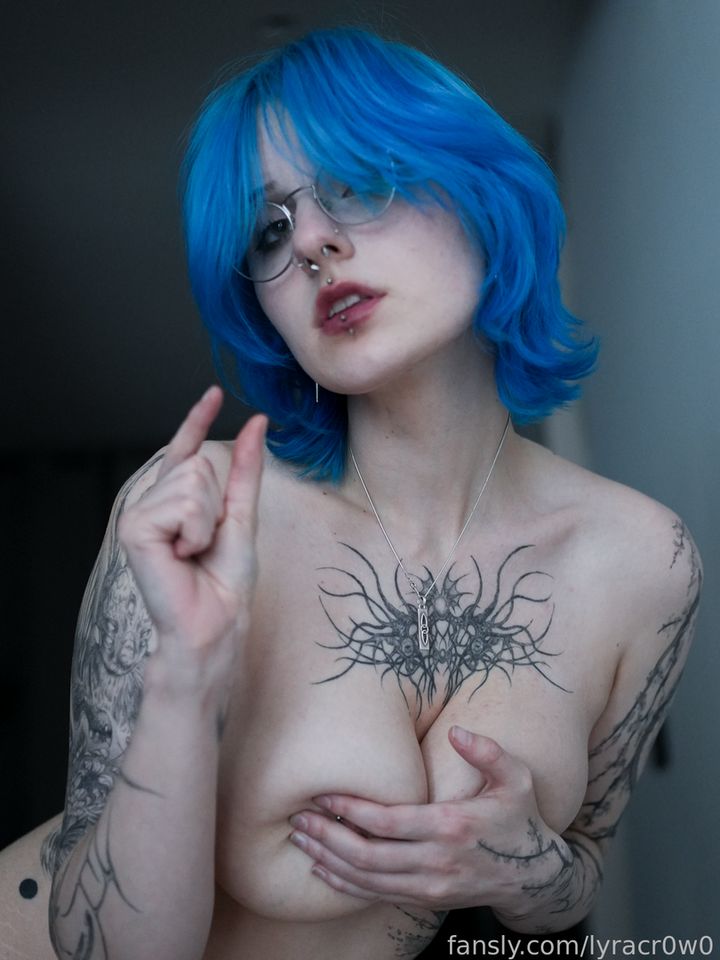 Lyra Crow | lyracr0w0 OnlyFans Nude Leaks photo leak 706 of 876