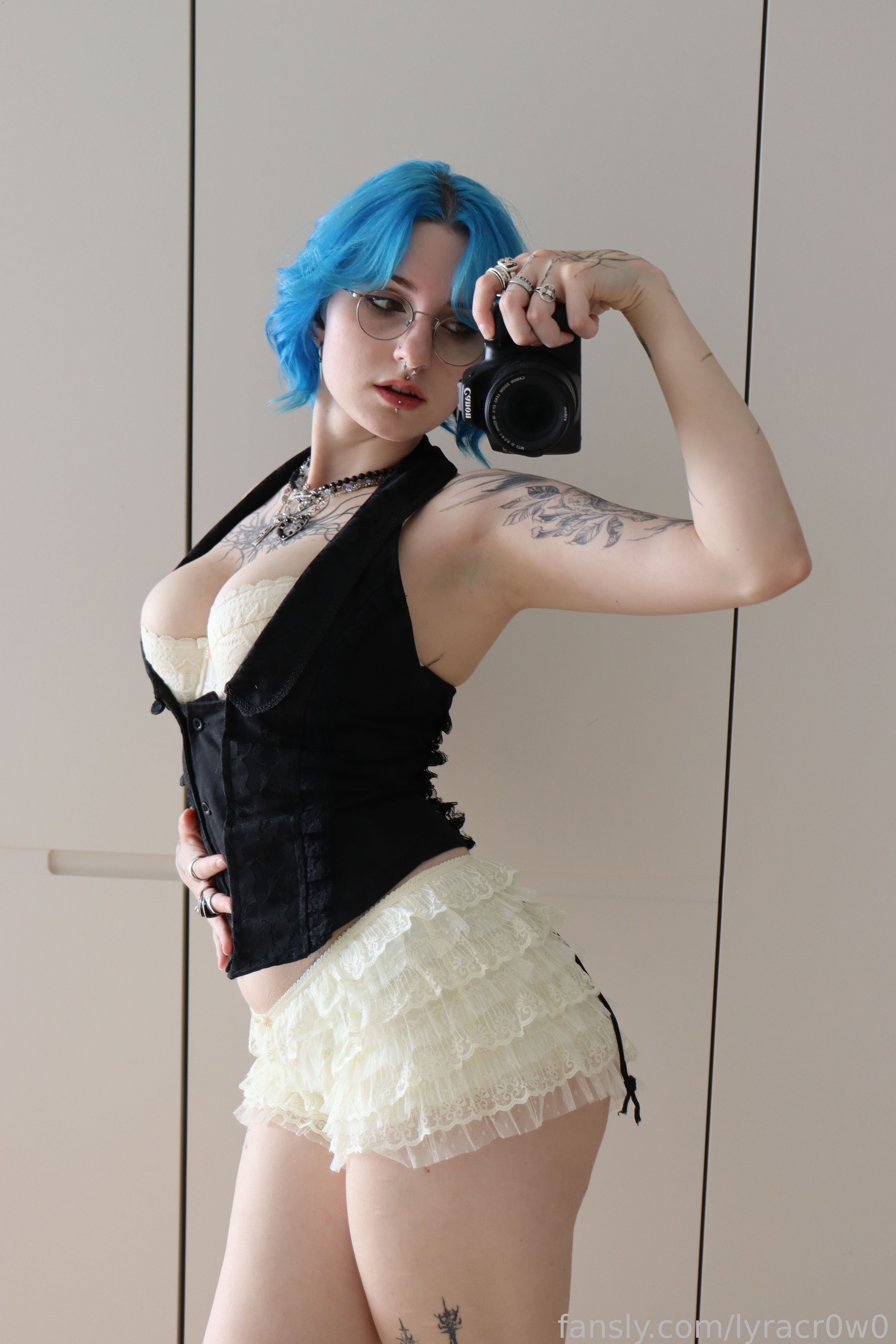 Lyra Crow | lyracr0w0 OnlyFans Nude Leaks photo leak 813 of 876
