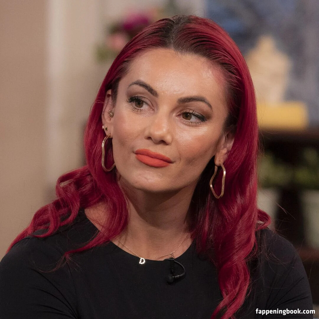 Dianne Buswell Onlyfans Nude Leaked Photos photo leak 19 of 44