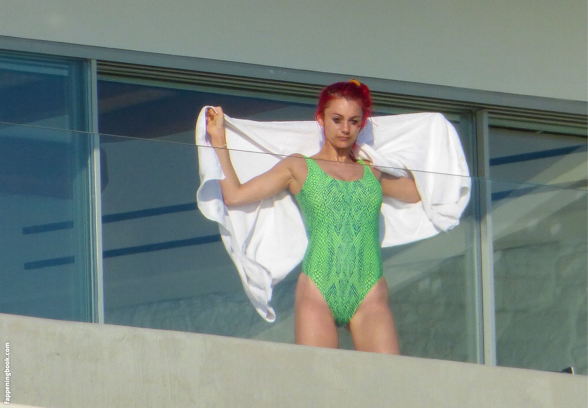 Dianne Buswell Onlyfans Nude Leaked Photos photo leak 30 of 44