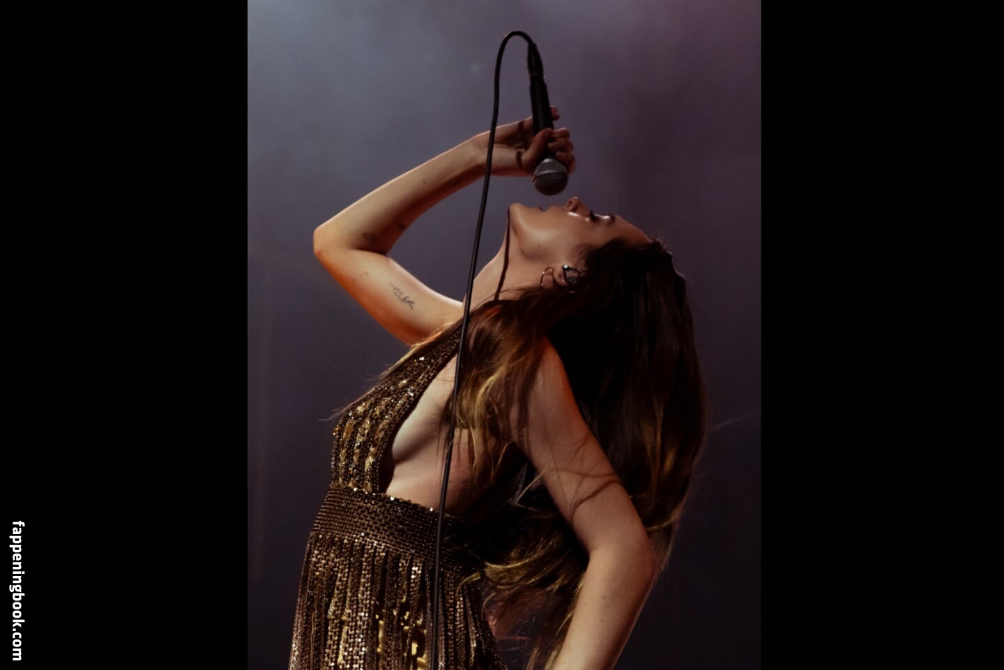 Charlotte Lawrence Onlyfans Nude Leaked Photos photo leak 30 of 50