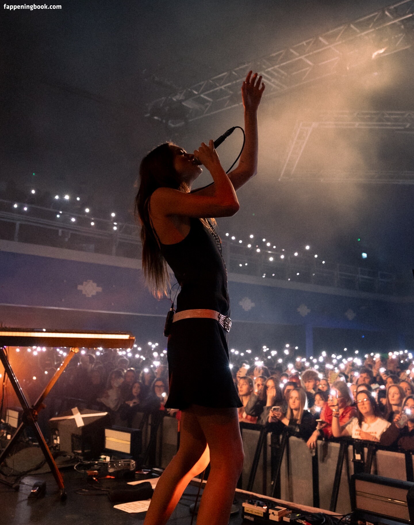 Charlotte Lawrence Onlyfans Nude Leaked Photos photo leak 40 of 50
