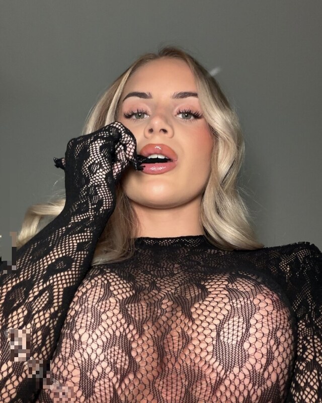Helenaakln | Helena Zoe Klein OnlyFans Nude Leaks photo leak 4 of 59