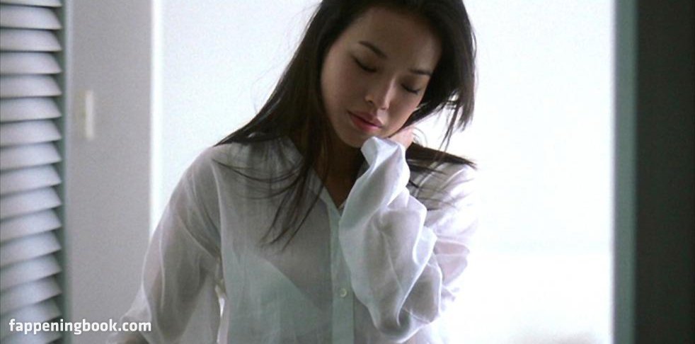 Qi Shu Onlyfans Nude Leaked Photos photo leak 36 of 48
