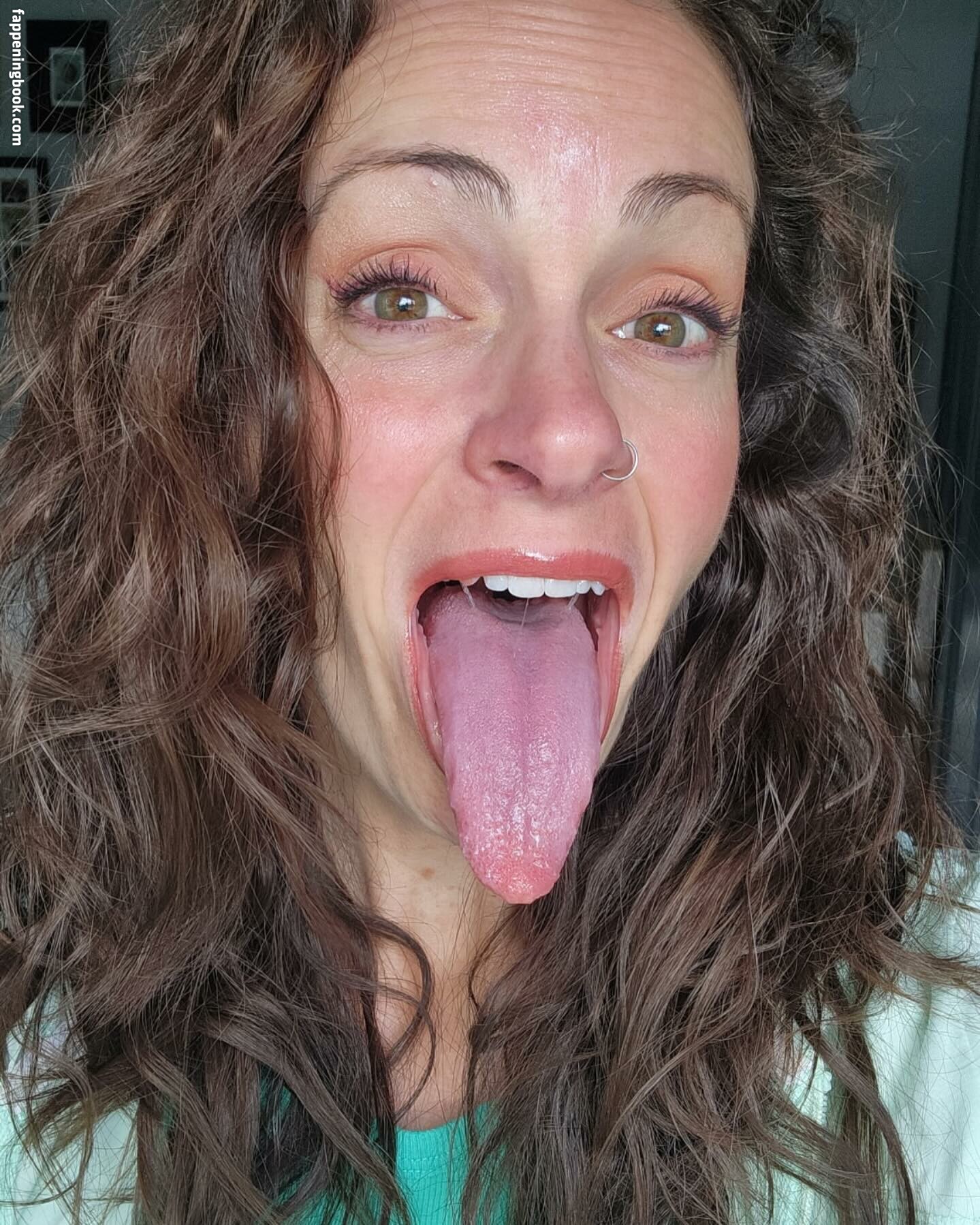 Long Tongue Fetish Onlyfans Nude Leaked Photos photo leak 32 of 45