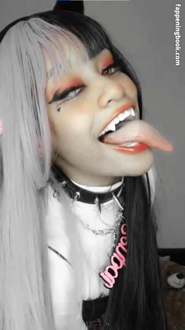 Long Tongue Fetish Onlyfans Nude Leaked Photos photo leak 43 of 45