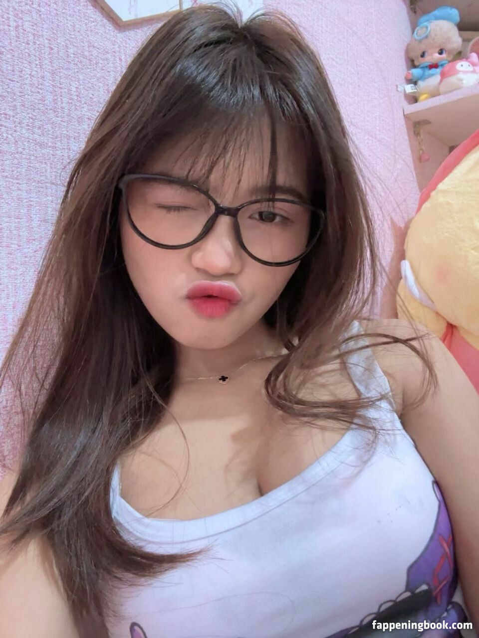 Riska Saputri Onlyfans Nude Leaked Photos photo leak 10 of 32