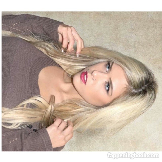 Anais Rizzo Onlyfans Nude Leaked Photos photo leak 37 of 48