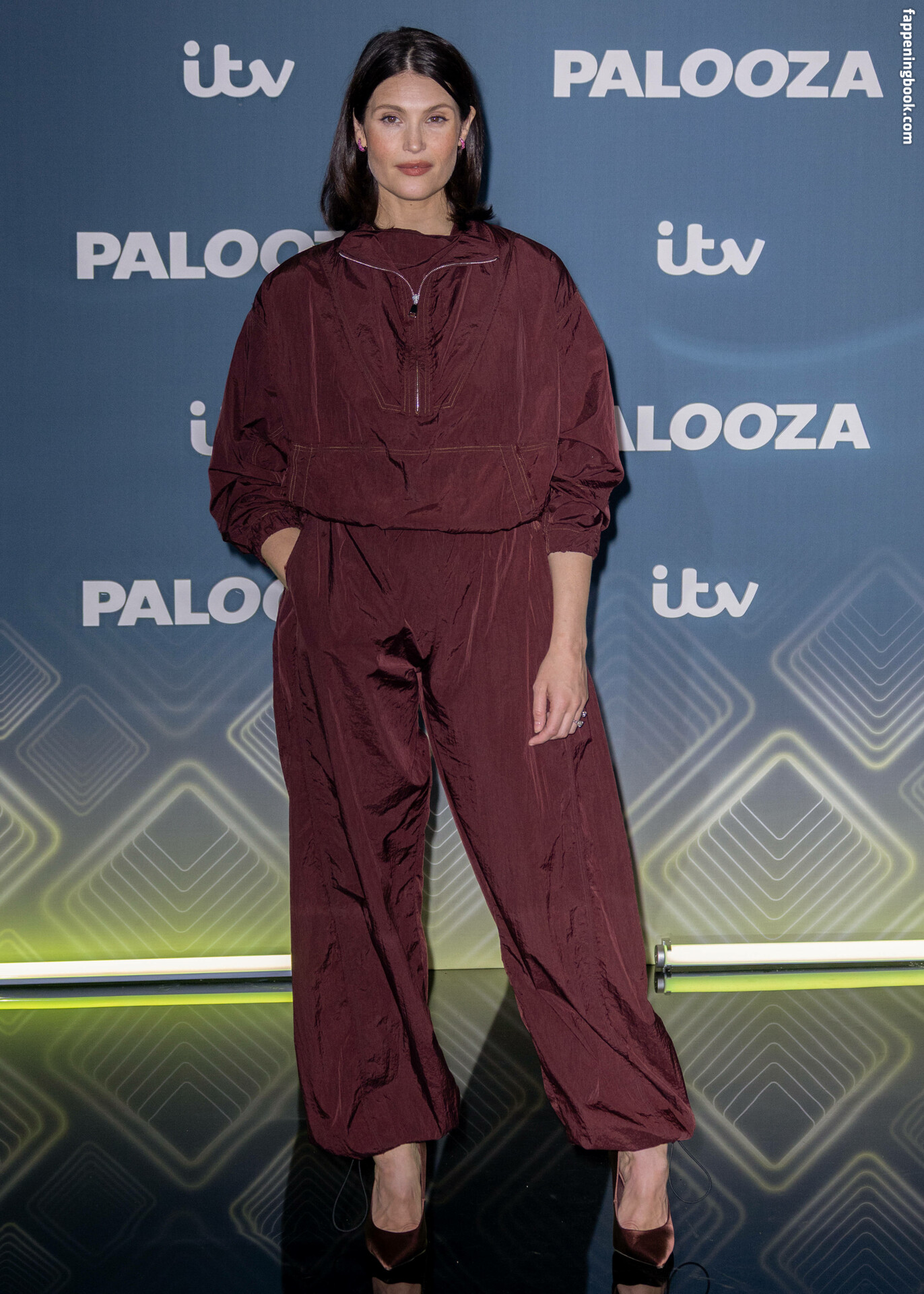 Gemma Arterton Onlyfans Nude Leaked Photos photo leak 17 of 31