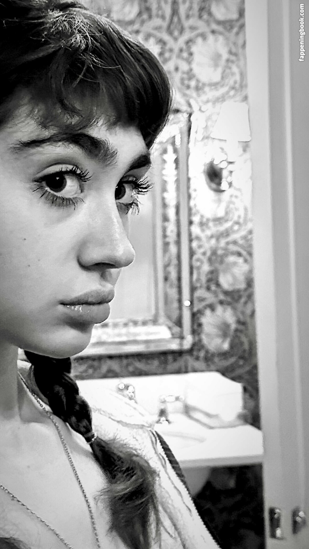 caterpillareyebrow Onlyfans Nude Leaked Photos photo leak 21 of 49