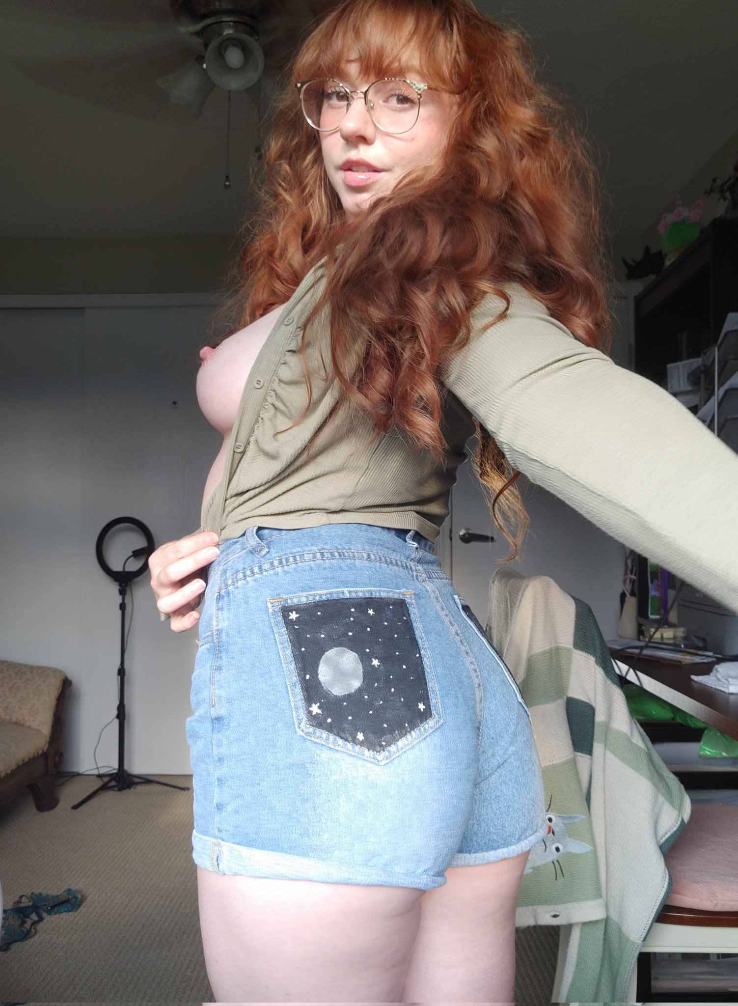 MandyFrizzle / SandyFrizzle OnlyFans Nude Leaks photo leak 52 of 68