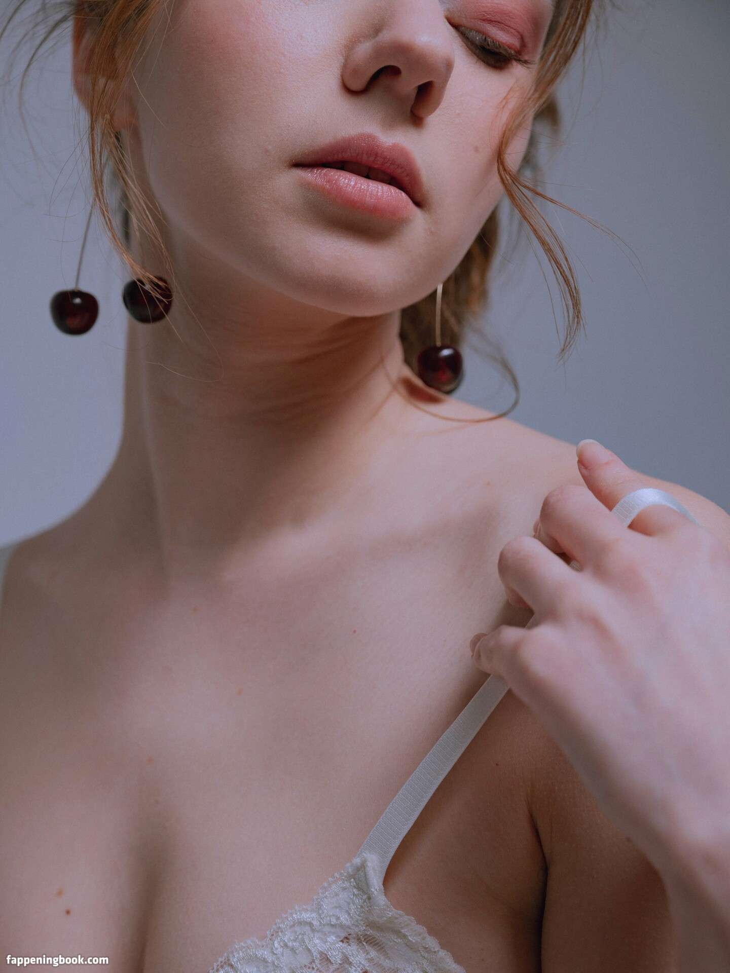 Natalia Muchova Onlyfans Nude Leaked Photos photo leak 1 of 37