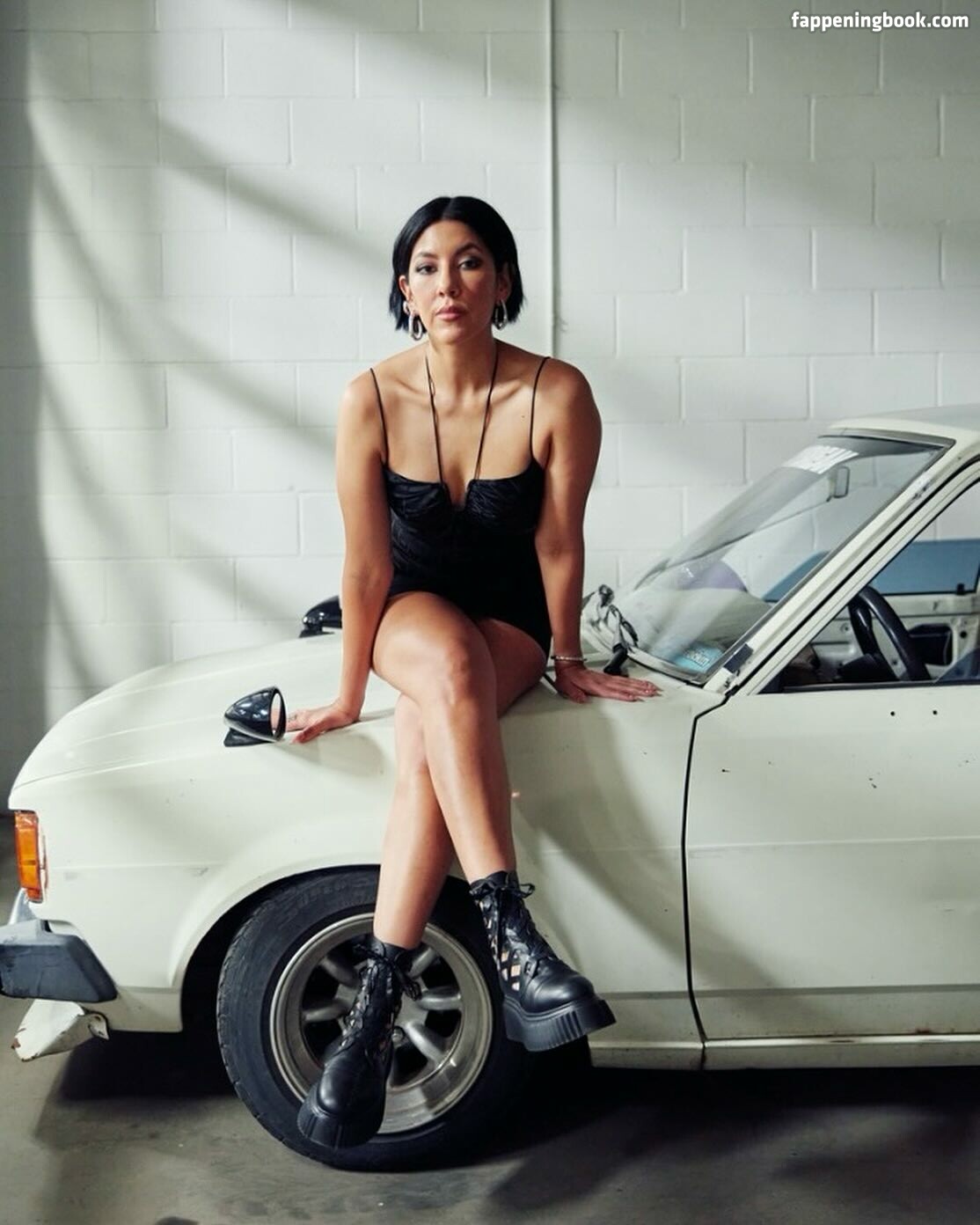 Stephanie Beatriz Onlyfans Nude Leaked Photos photo leak 11 of 47