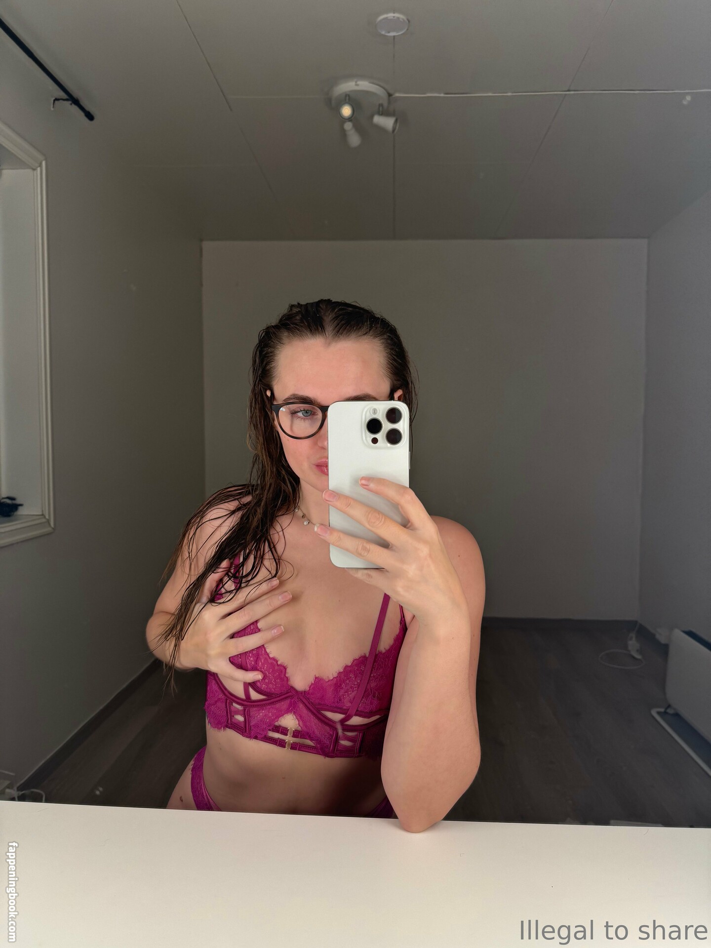 michellehaugee Onlyfans Nude Leaked Photos photo leak 9 of 46