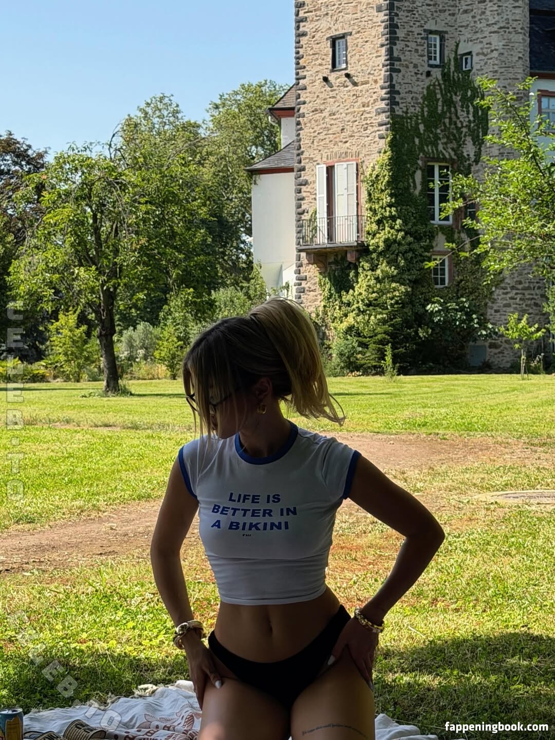 linuschka Onlyfans Nude Leaked Photos photo leak 11 of 45