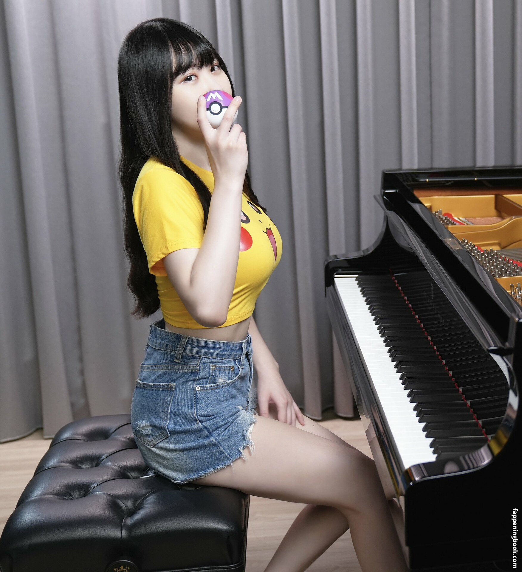 Ru’s Piano Onlyfans Nude Leaked Photos photo leak 38 of 47