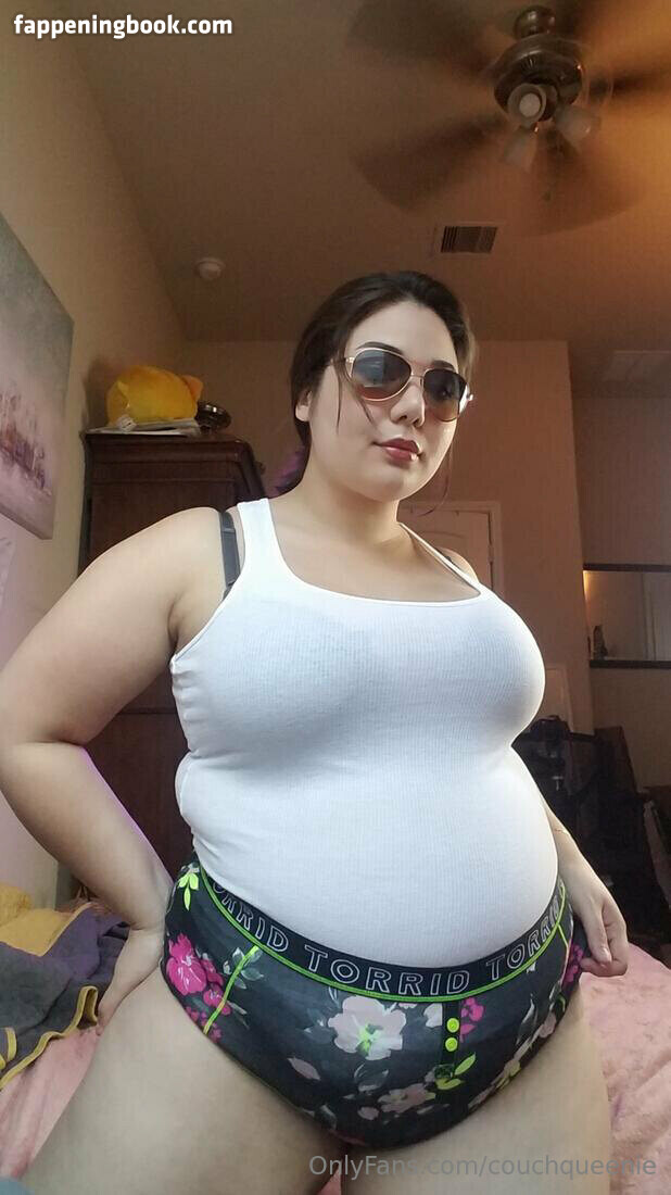 couchqueenie Onlyfans Nude Leaked Photos photo leak 29 of 49