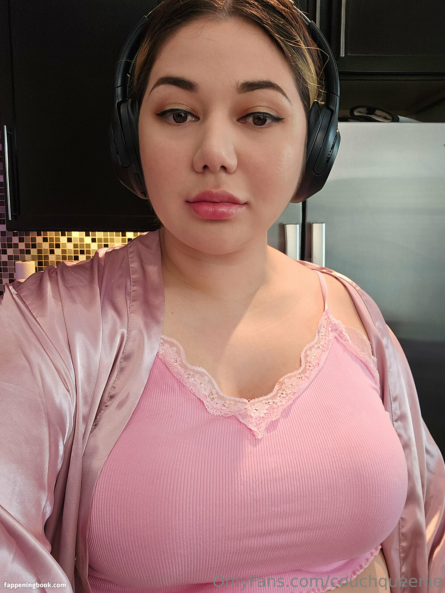 couchqueenie Onlyfans Nude Leaked Photos photo leak 42 of 49