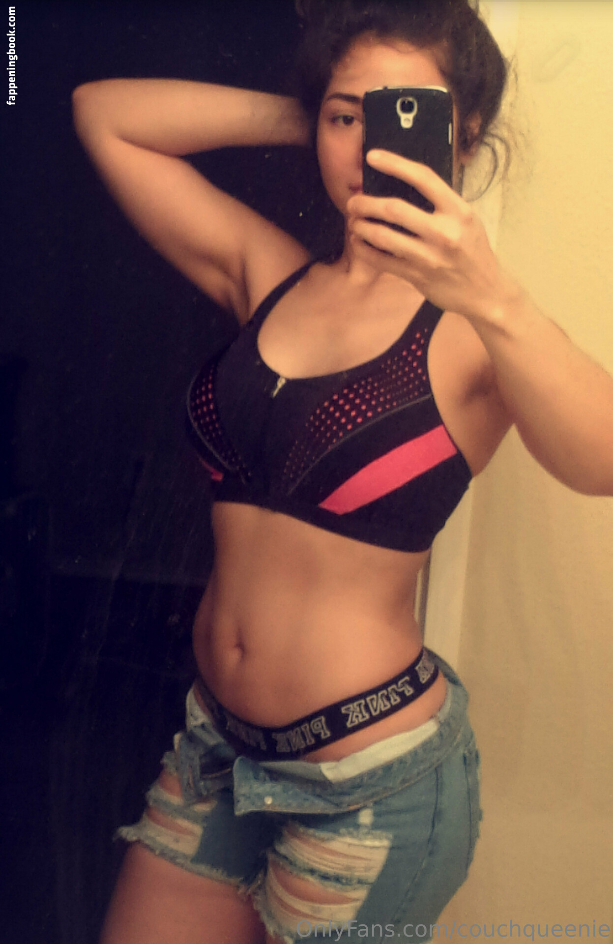 couchqueenie Onlyfans Nude Leaked Photos photo leak 43 of 49