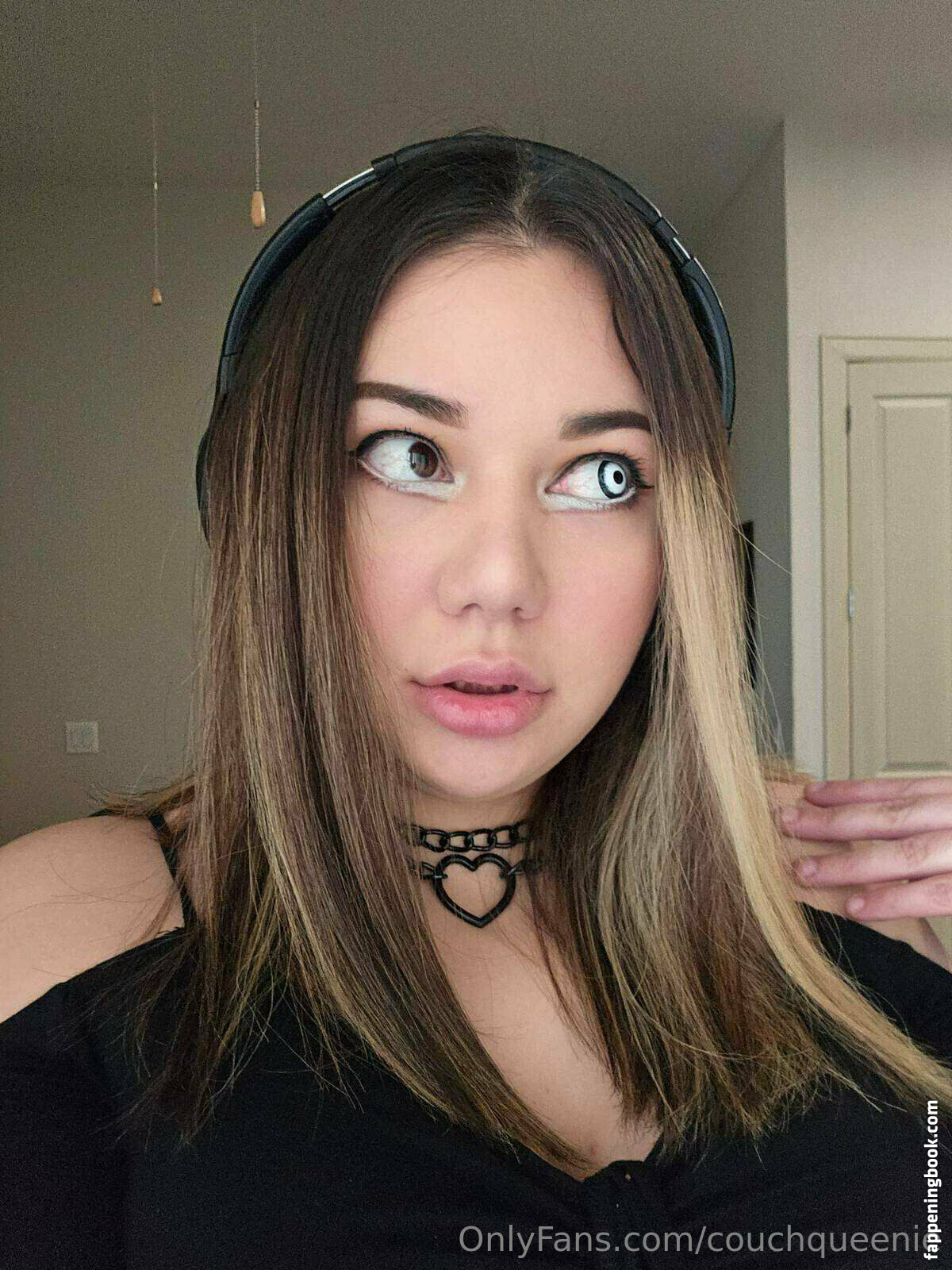 couchqueenie Onlyfans Nude Leaked Photos photo leak 49 of 49
