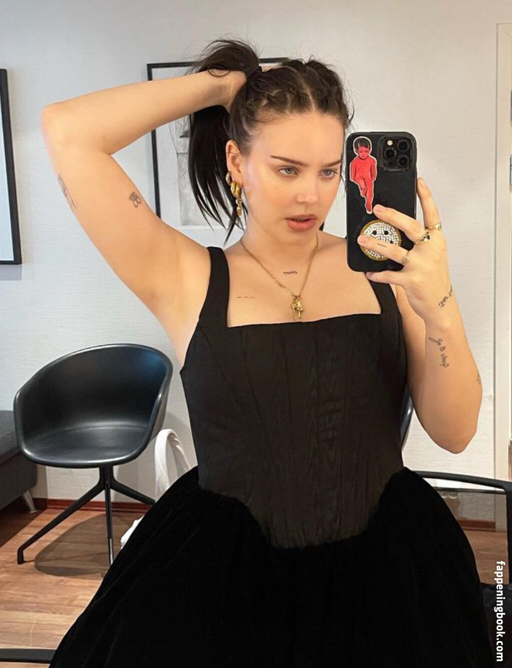 Anne-Marie Onlyfans Nude Leaked Photos photo leak 8 of 49