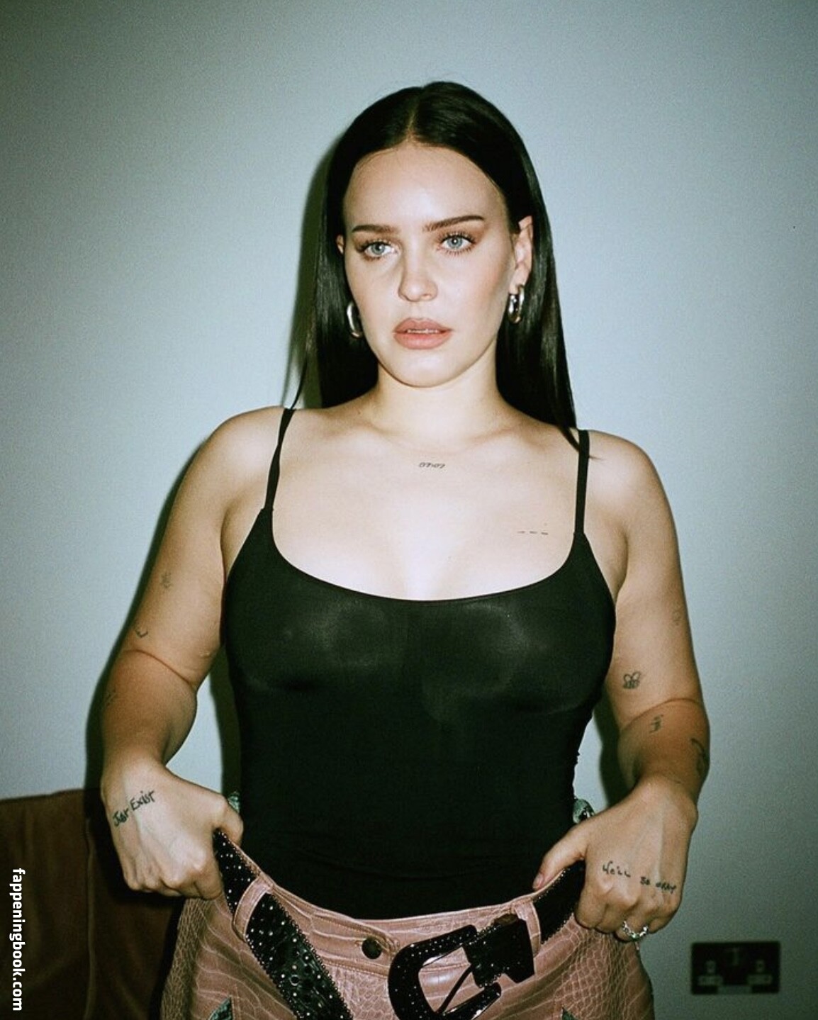 Anne-Marie Onlyfans Nude Leaked Photos photo leak 16 of 49