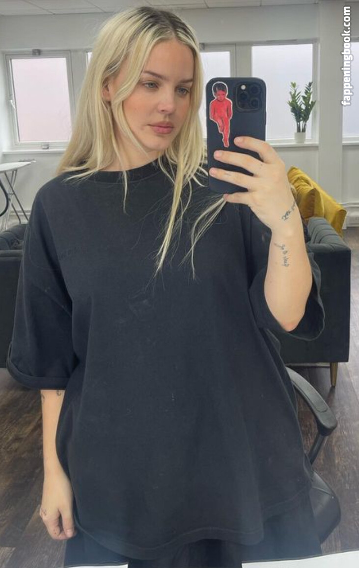 Anne-Marie Onlyfans Nude Leaked Photos photo leak 36 of 49