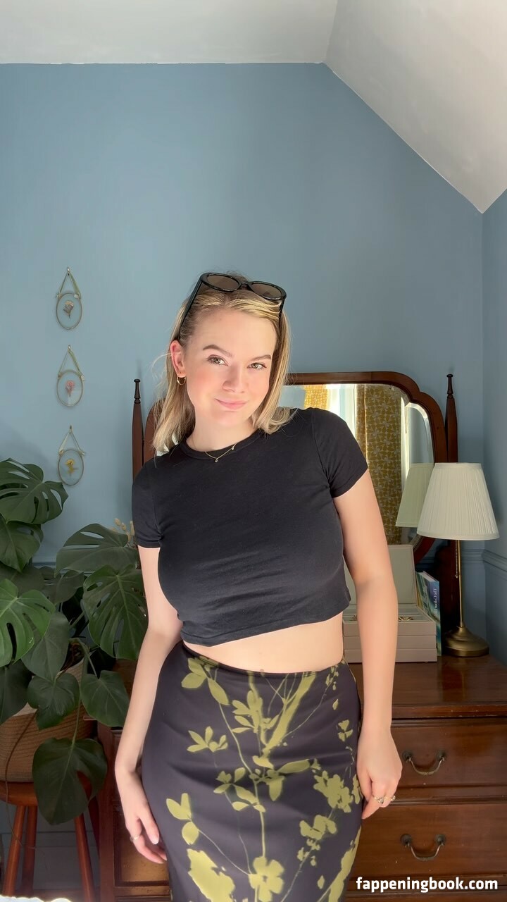 AlisonAnn Onlyfans Nude Leaked Photos photo leak 5 of 9 AlisonAnn Onlyfans Nude Leaked Photos photo leak 5 of 9