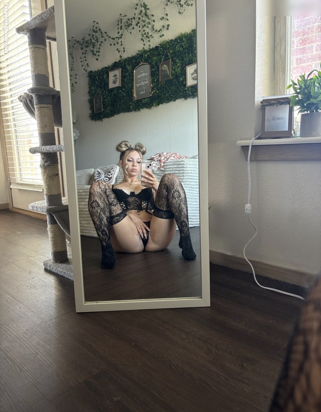 emileexo Onlyfans Nude Leaked Photos photo leak 44 of 48