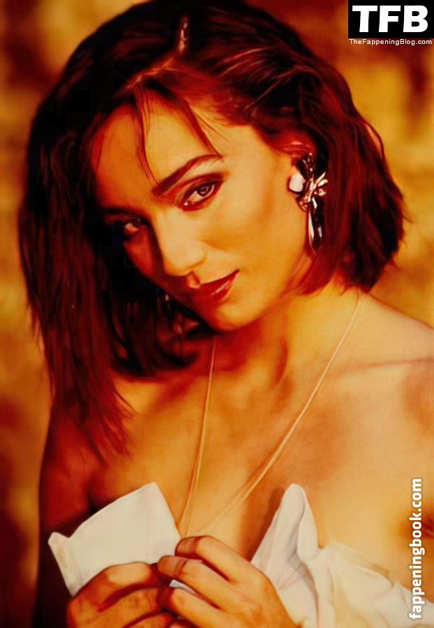 Kristin Scott Thomas Onlyfans Nude Leaked Photos photo leak 5 of 50