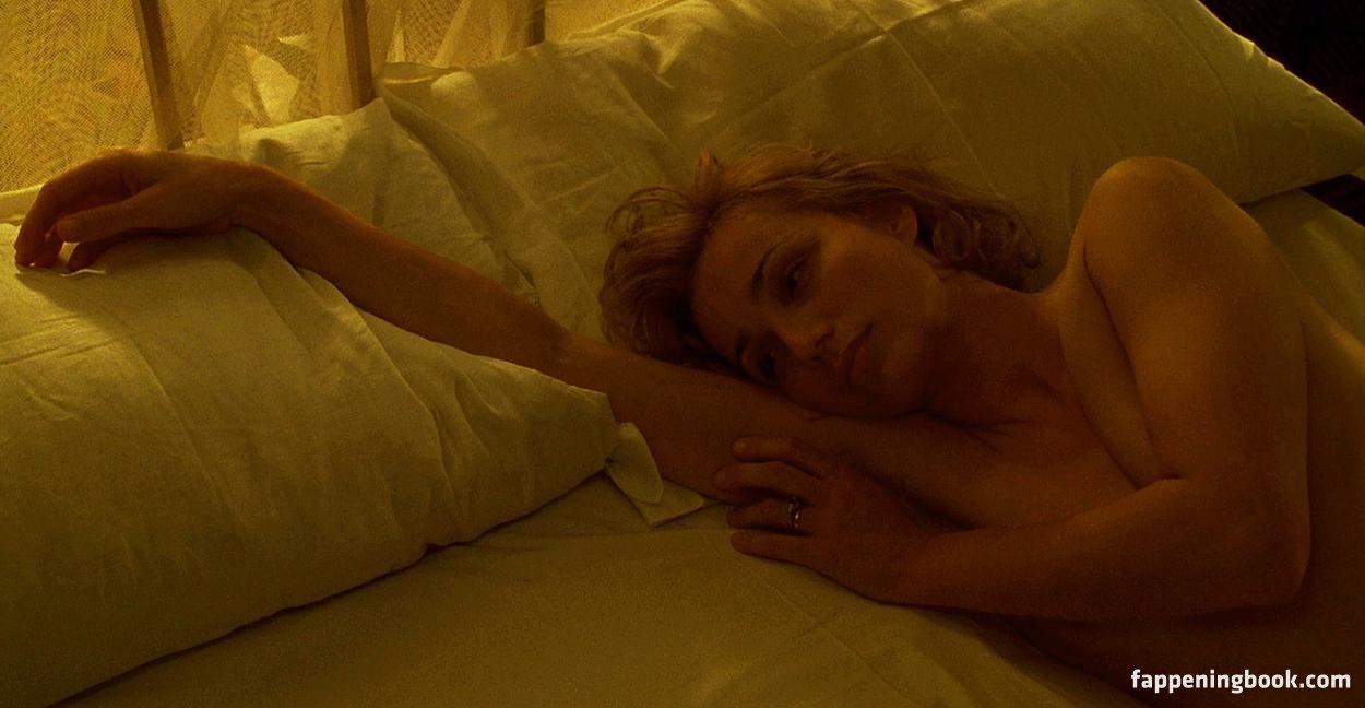 Kristin Scott Thomas Onlyfans Nude Leaked Photos photo leak 38 of 50