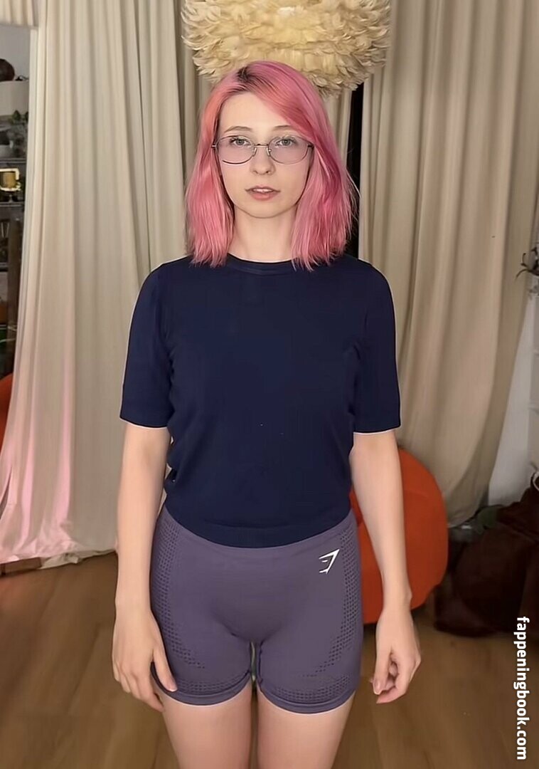 Nieuczesana Onlyfans Nude Leaked Photos photo leak 9 of 47