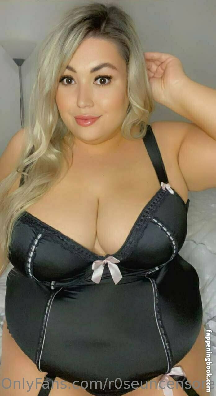 r0seuncensored Onlyfans Nude Leaked Photos photo leak 12 of 49