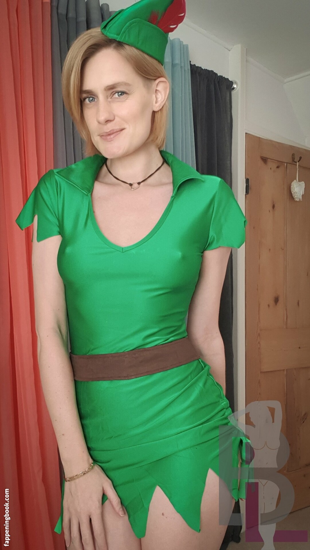 belle-lou Onlyfans Nude Leaked Photos photo leak 33 of 37