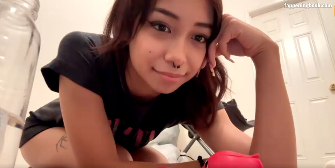 alya101 Onlyfans Nude Leaked Photos photo leak 7 of 8 alya101 Onlyfans Nude Leaked Photos photo leak 7 of 8