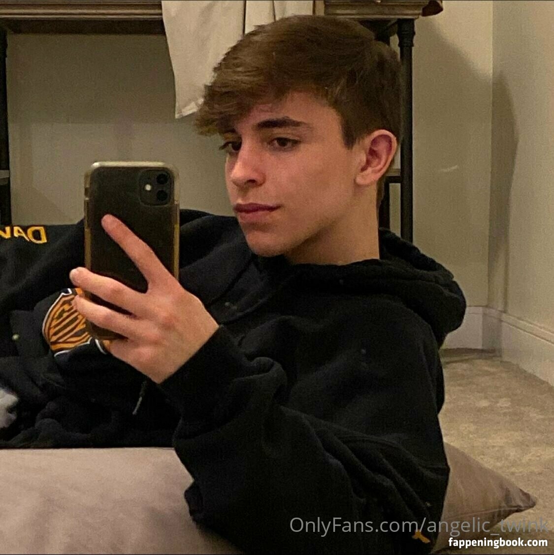 mxchcuevas Onlyfans Nude Leaked Photos photo leak 20 of 32