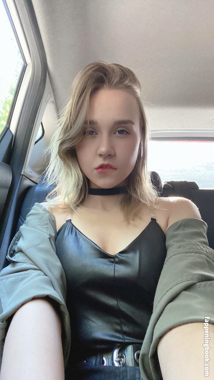 DollHole / GrabFuck Onlyfans Nude Leaked Photos photo leak 13 of 50