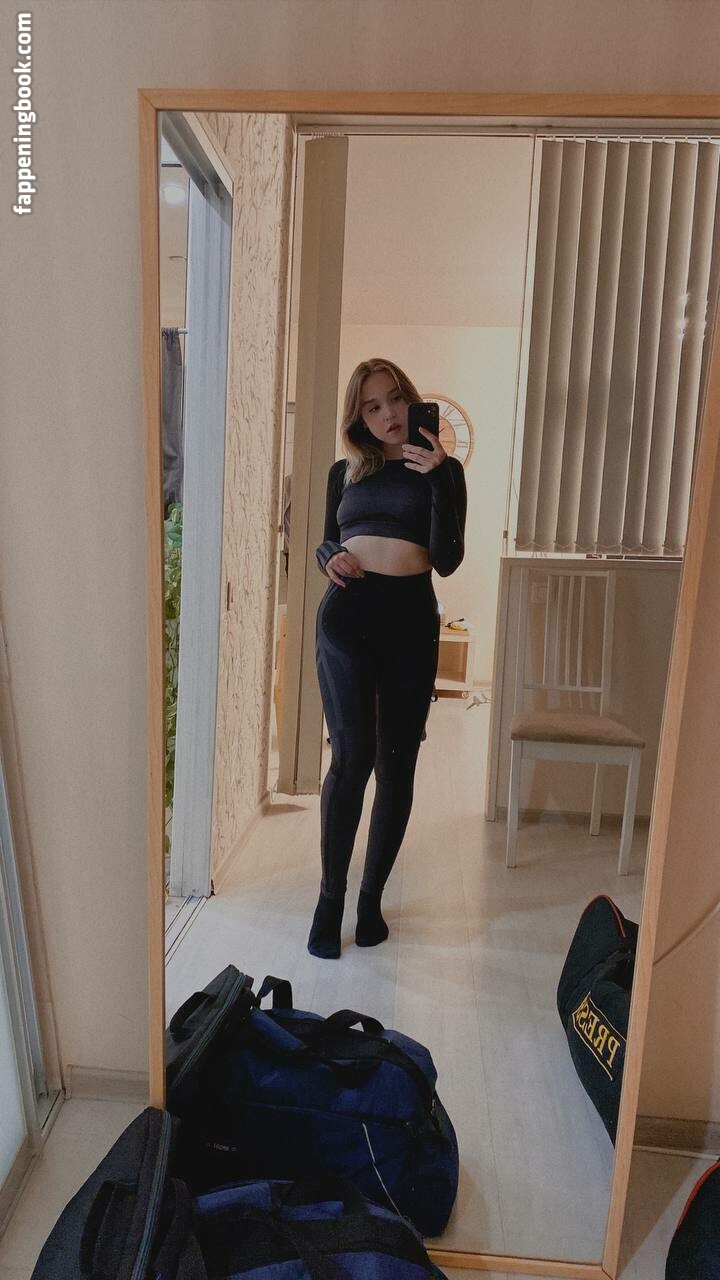 DollHole / GrabFuck Onlyfans Nude Leaked Photos photo leak 28 of 50