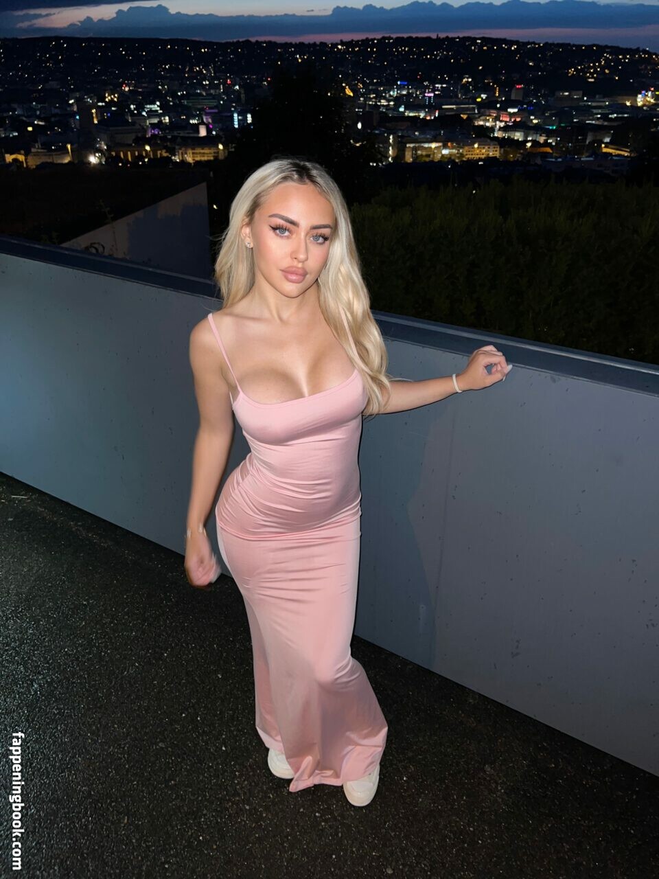 Alicia Bell Onlyfans Nude Leaked Photos photo leak 4 of 7 Alicia Bell Onlyfans Nude Leaked Photos photo leak 4 of 7