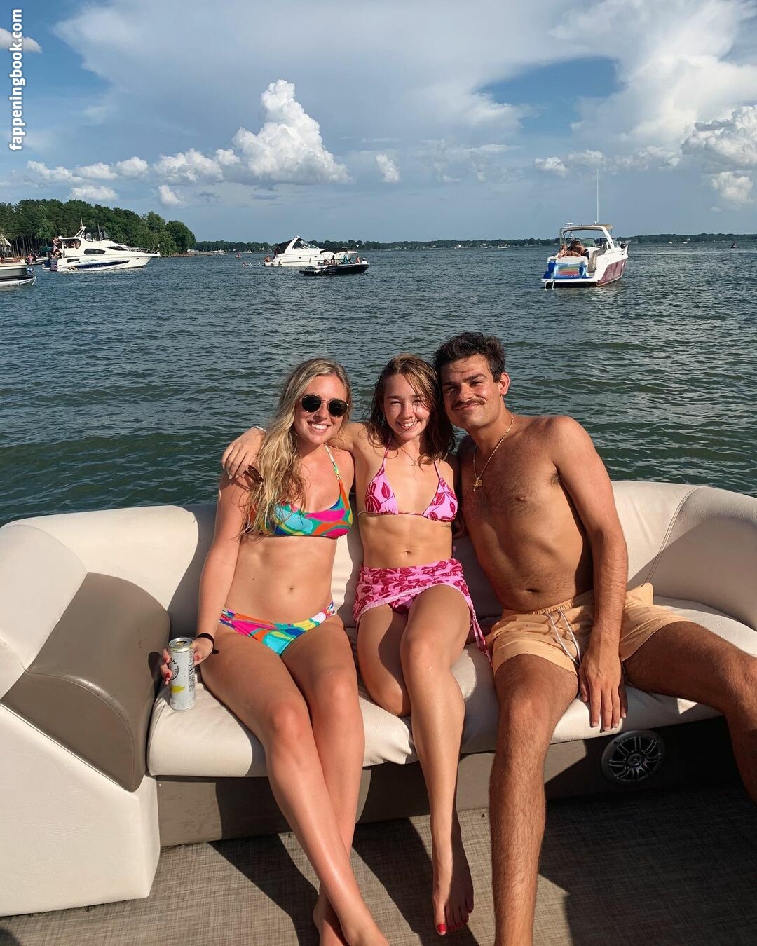 Holly Taylor Onlyfans Nude Leaked Photos photo leak 13 of 45