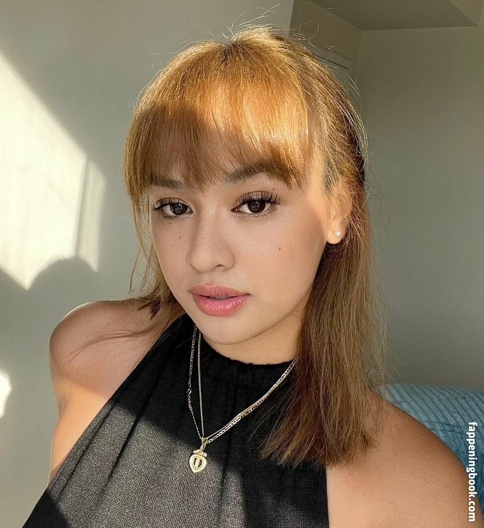 Gaile Cgeq_ Onlyfans Nude Leaked Photos photo leak 4 of 13 Gaile Cgeq_ Onlyfans Nude Leaked Photos photo leak 4 of 13