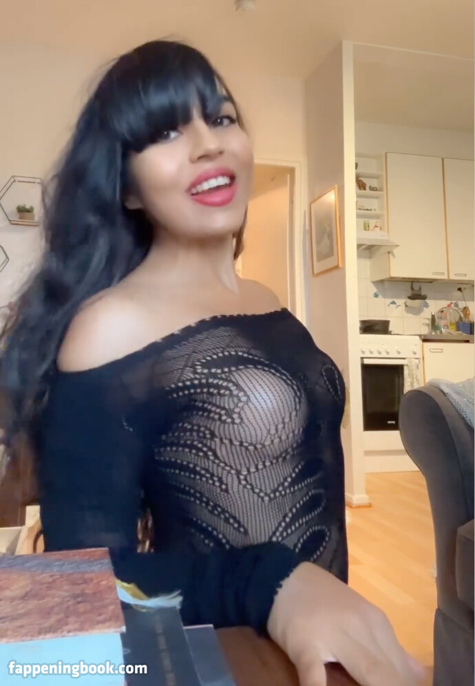 Prinsessajasmine Onlyfans Nude Leaked Photos photo leak 8 of 27