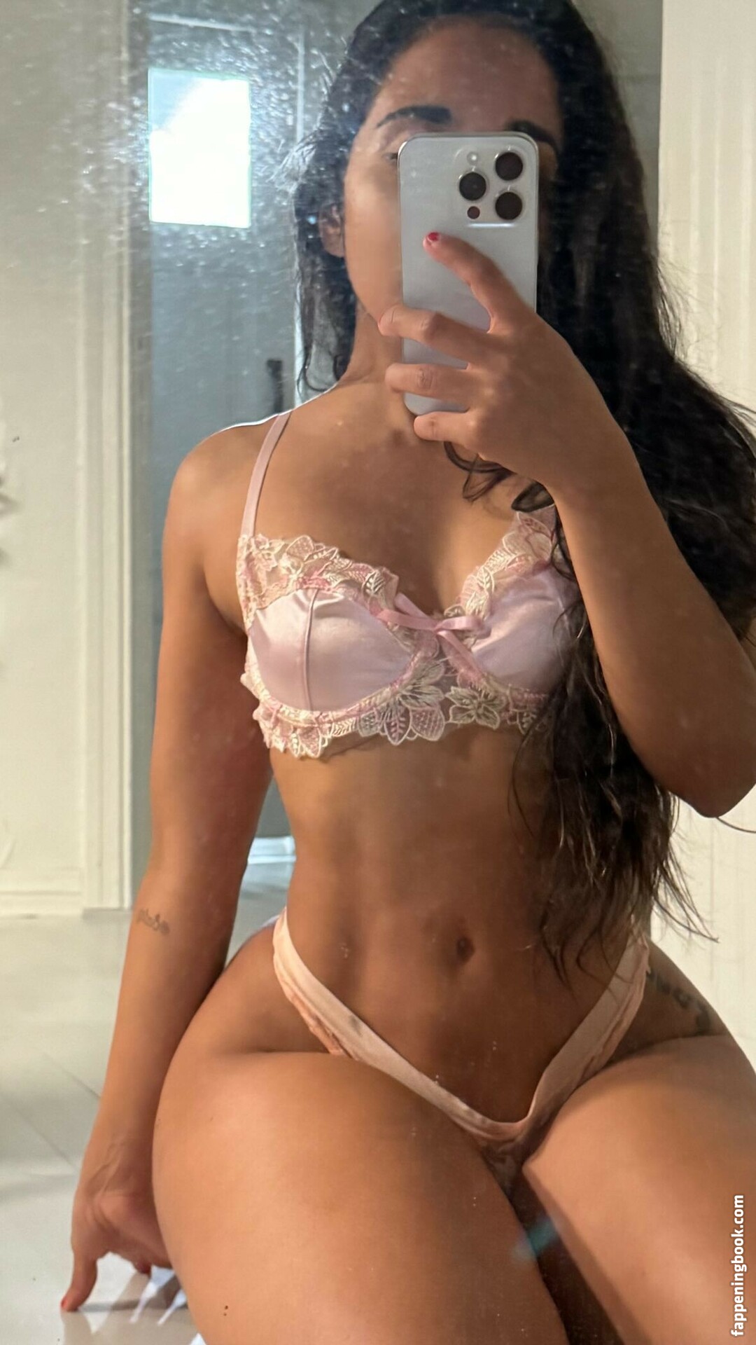 Prinsessajasmine Onlyfans Nude Leaked Photos photo leak 9 of 27