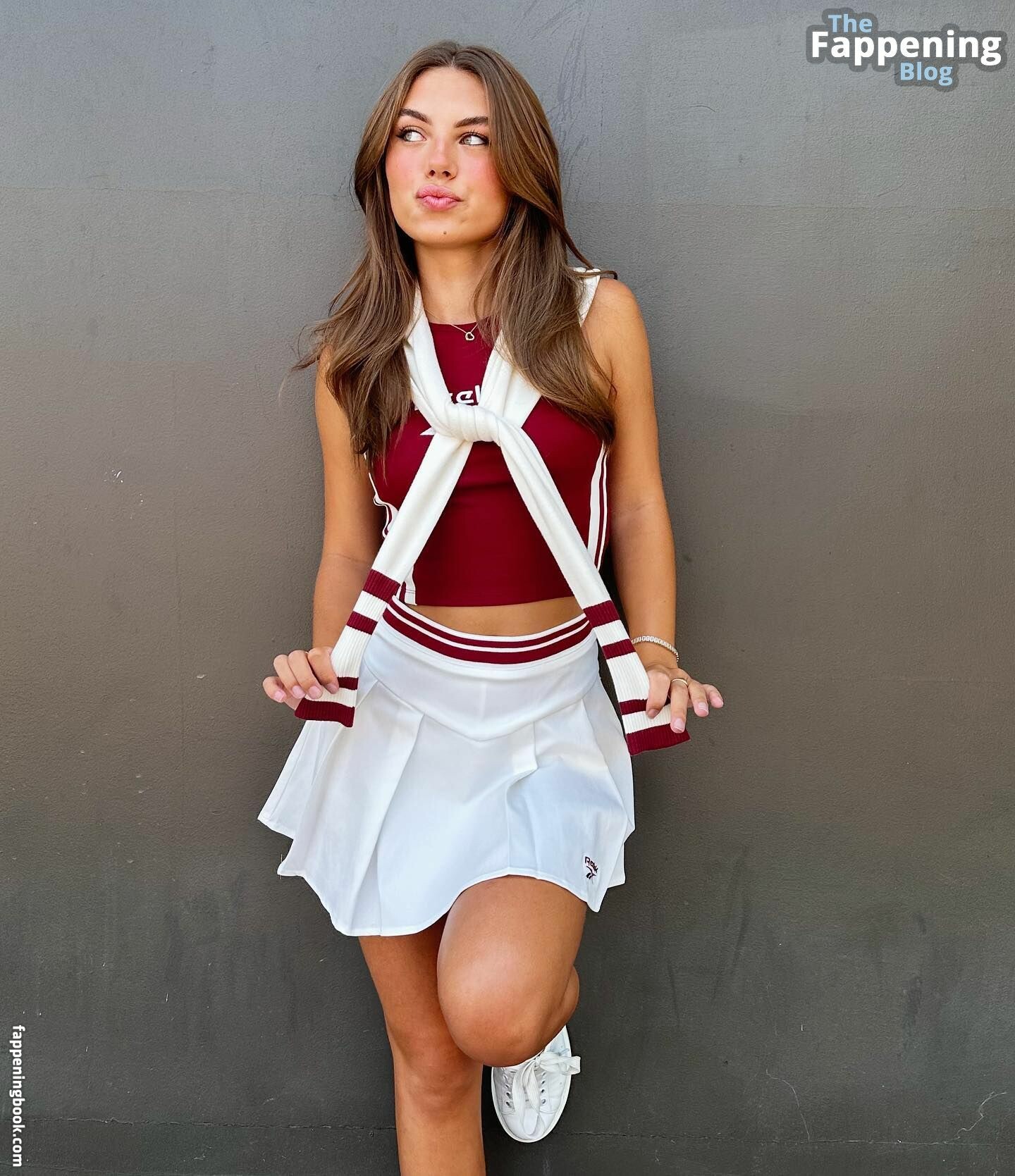 Caitlin Carmichael Onlyfans Nude Leaked Photos photo leak 3 of 50