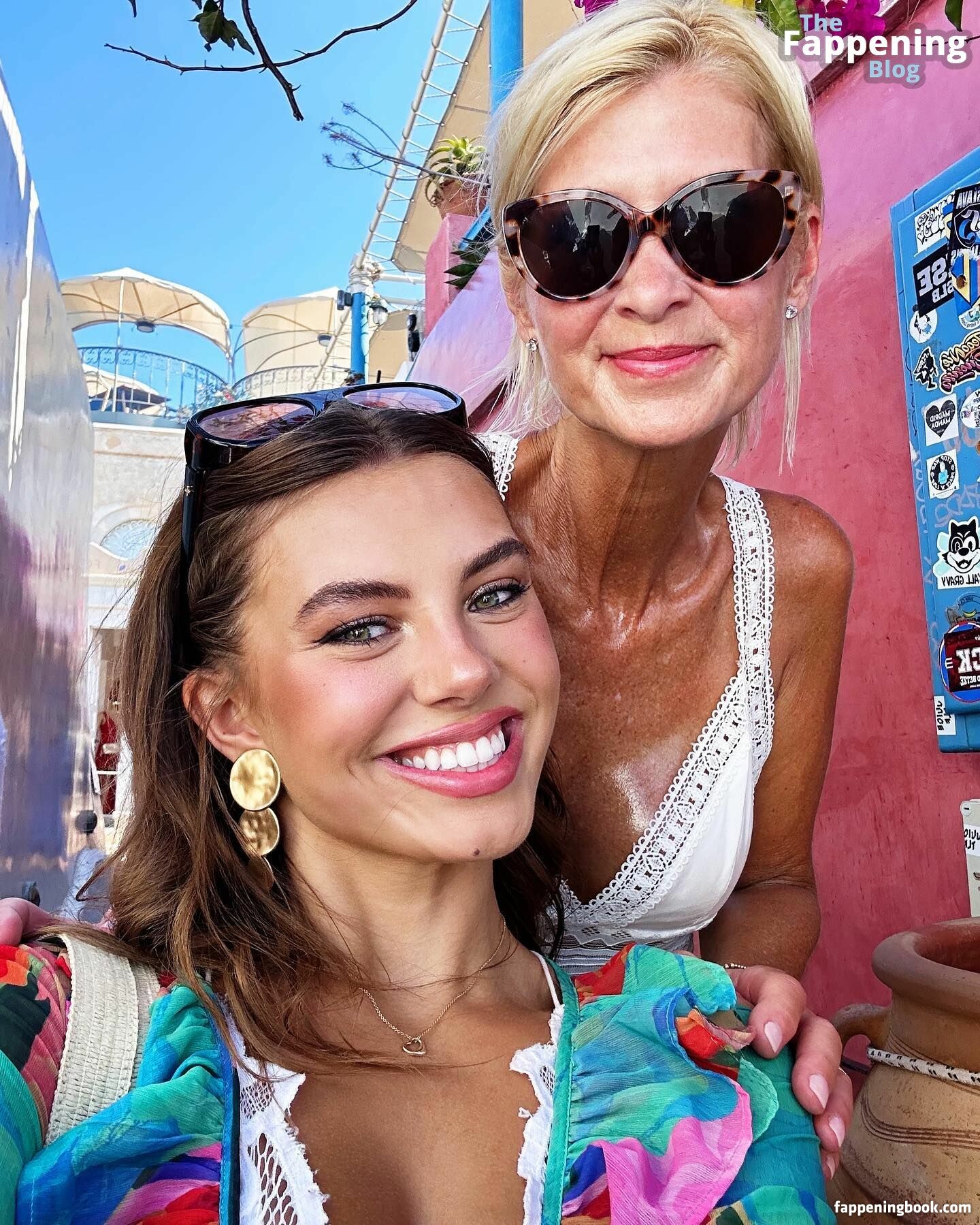 Caitlin Carmichael Onlyfans Nude Leaked Photos photo leak 11 of 50