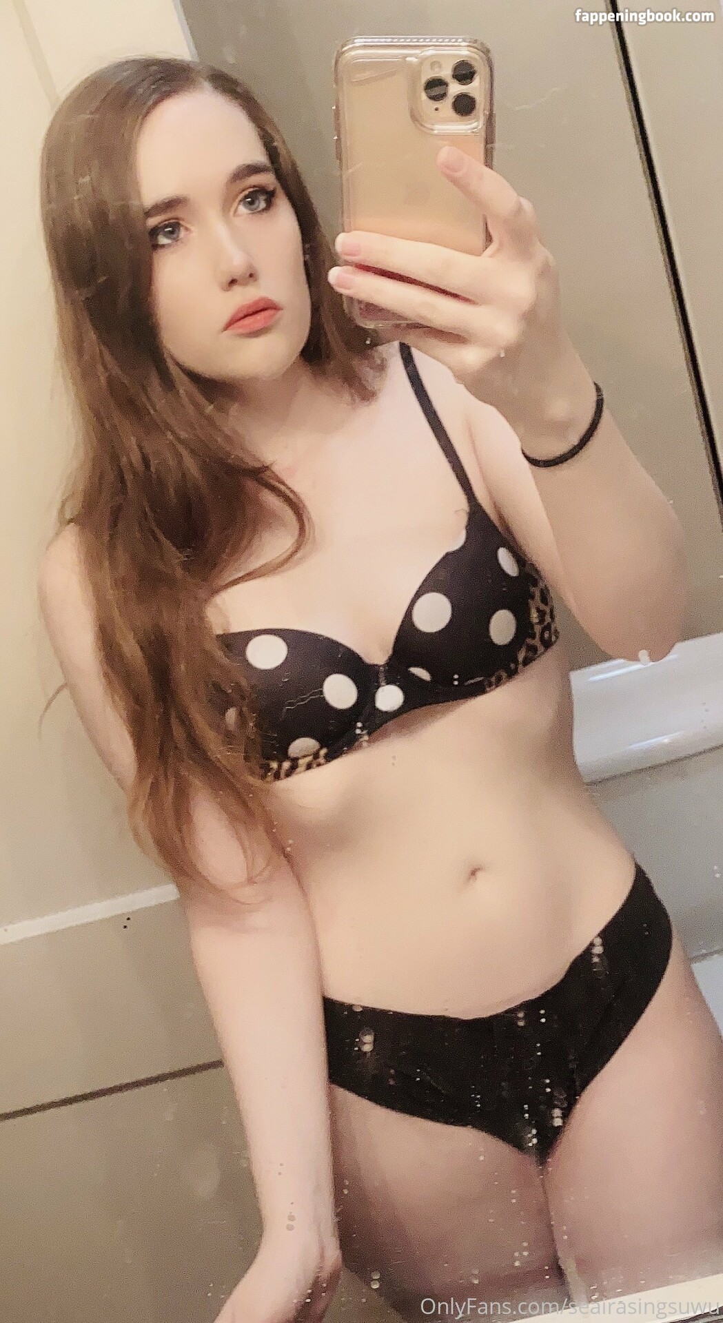 seairasingsuwu Onlyfans Nude Leaked Photos photo leak 1 of 28