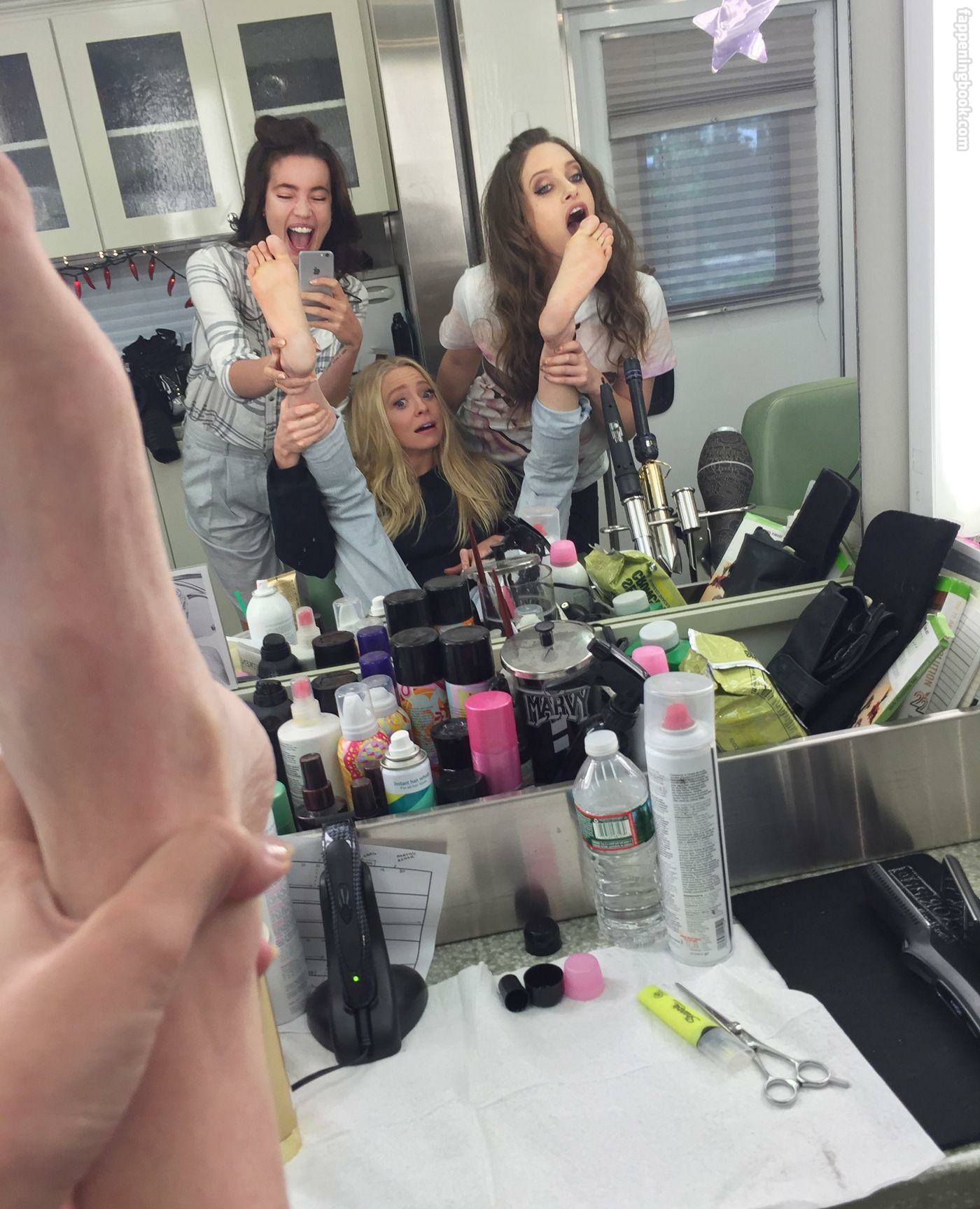 Portia Doubleday Onlyfans Nude Leaked Photos photo leak 35 of 48