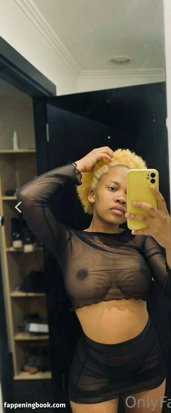 Azanian_doll Onlyfans Nude Leaked Photos photo leak 21 of 30